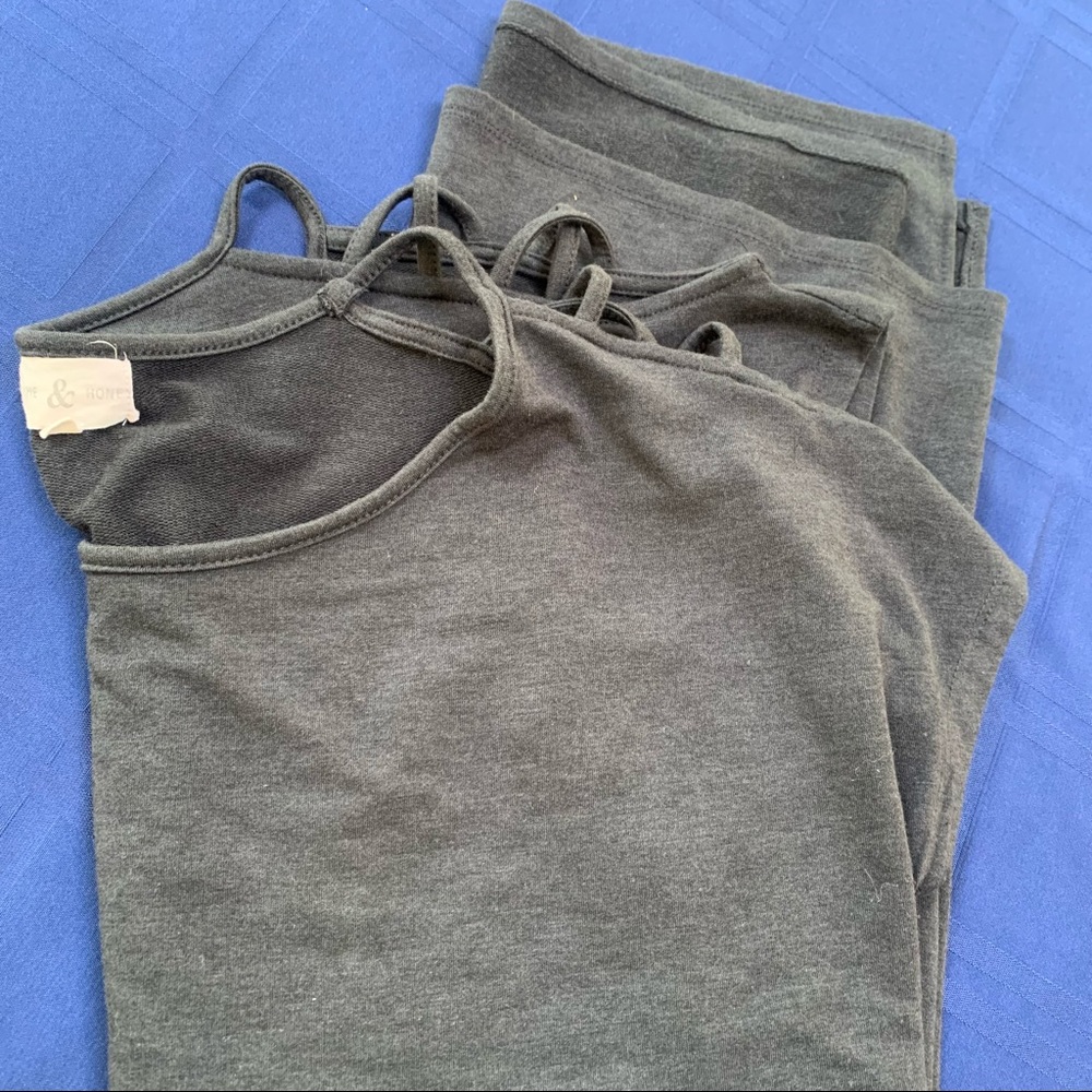 Thyme & Honey Gray T-Shirt Dress - Picture 5 of 5